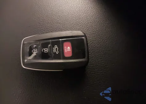 2021 Toyota Rav4 Hybrid Xle from USA, damaged, VIN 4T3RWRFV2MU018501